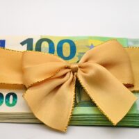 Bürgergeld: 100 Euro extra - wer bekommt den Grundfreibetrag? 4 Bürgergeld: 100 Euro zusätzlich zum Regelsatz - wem steht der Grundfreibetrag zu?