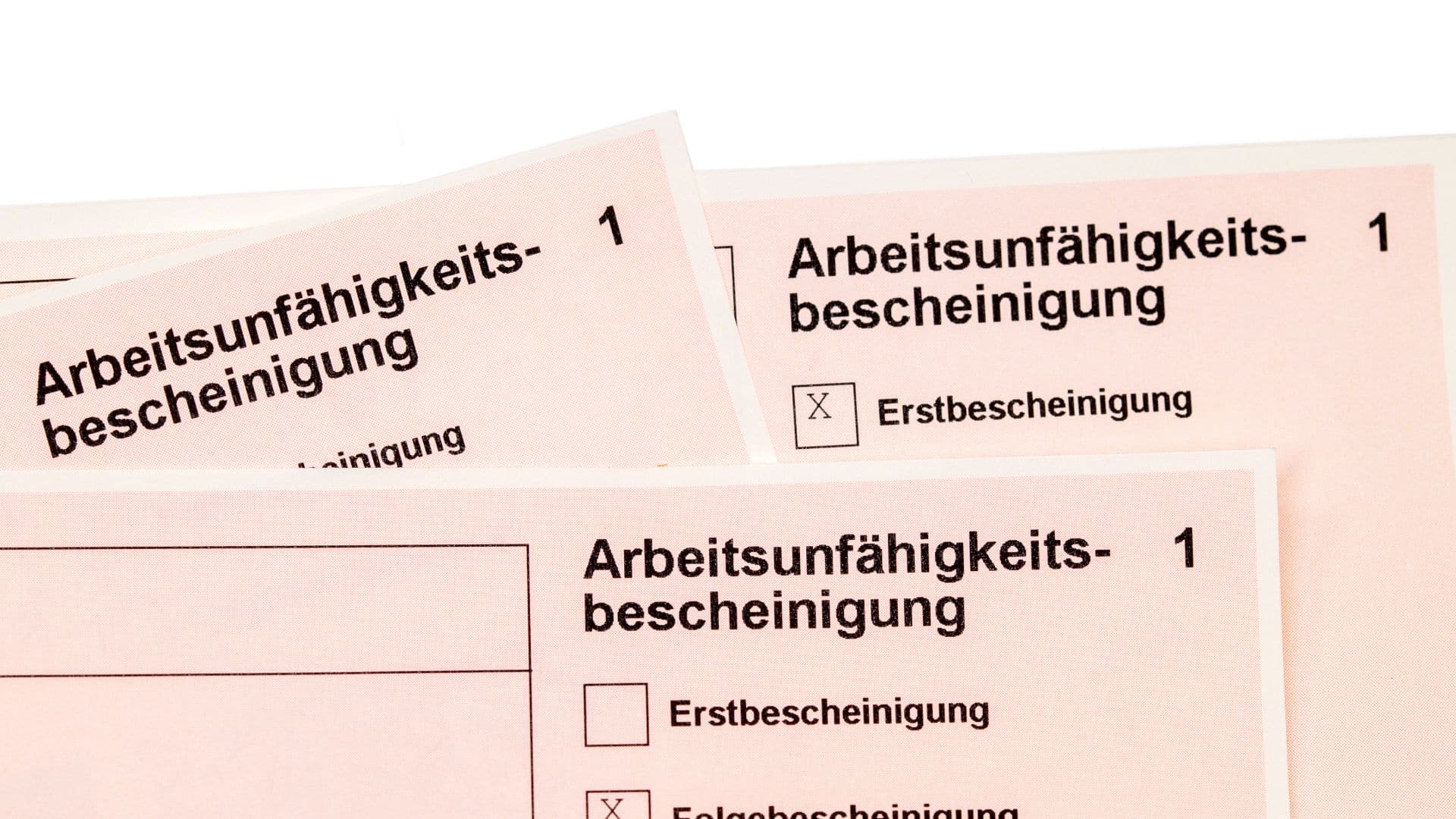 Keine Krankenscheinpflicht mehr für Arbeitnehmer - Gilt das auch für Bürgergeld-Empfänger? 2 Keine Krankenscheinpflicht mehr für Arbeitnehmer - Gilt das auch für Bürgergeld-Empfänger?