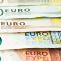 Rente für Oktober 2023: Wann ist das Geld auf dem Konto? 5 Rente für Oktober: Wann kommt das Geld?