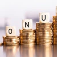 Wie bekommt man den Bürgergeld-Bonus - und wird er auch 2024 ausgezahlt? 4 Wie bekommt man den Bürgergeld-Bonus - und was ist er?