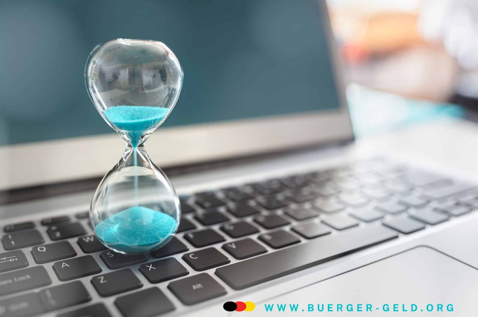 Geld zurück: Wichtige Fristen zum 31.12.2024 - Verjährung & Überprüfung 2 Am 31.12.2023 laufen Fristen hinsichtlich Geld ab: Überprüfungsfrist, Verjährung