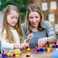 Steuern sparen mit Kinderbetreuungskosten: Eltern-Guide für mehr Geld im Portemonnaie 5 Kinderbetreuungskosten von der Steuer absetzen: So sparen Eltern bares Geld