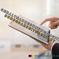 Gehaltsabrechnung in Papierform oder digital - Urteil Bundesarbeitsgericht 4 Frau tippt auf elektronisches Tablet