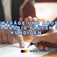 Verträge und Abos regelmäßig prüfen und kündigen: So behalten Sie Ihre Finanzen im Griff 4 Eine Person hält einen Kugelschreiber in der Hand und unterschreibt einen Vertrag.