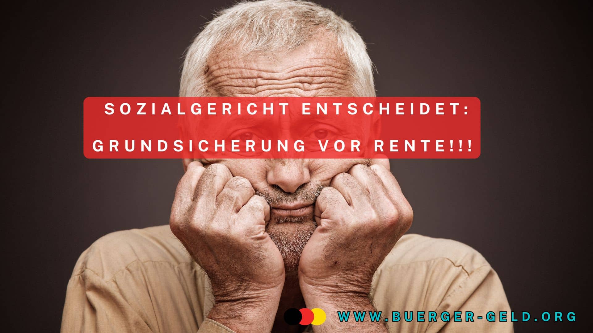 älterer Mann schaut enttäuscht