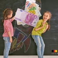 Kinder kosten Geld - wie Familien 2026 monatlich hunderte Euro Zuschüsse erhalten 5 Kinder 2026: Zuschüsse für Familien
