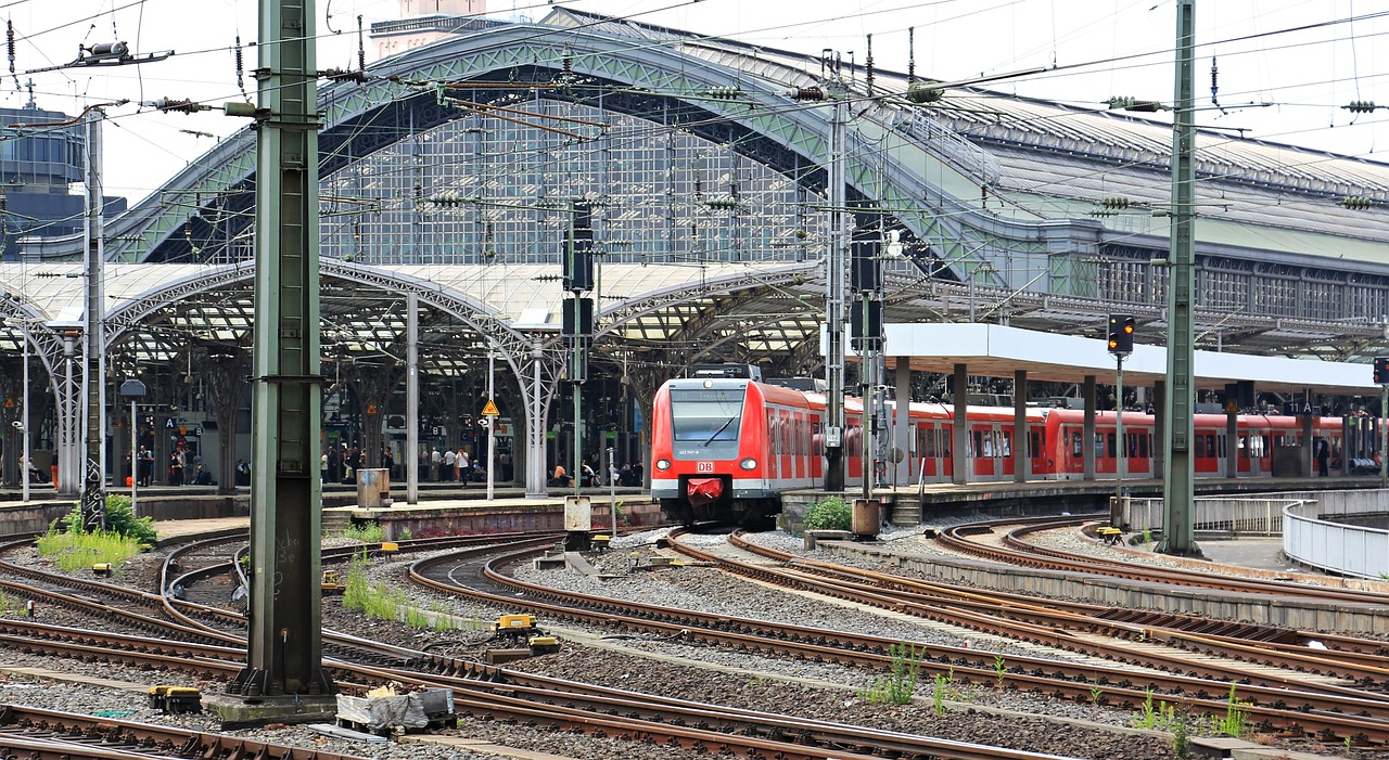 Deutschlandticket (49 Euro Ticket) oder Sozialticket bei Bürgergeld?