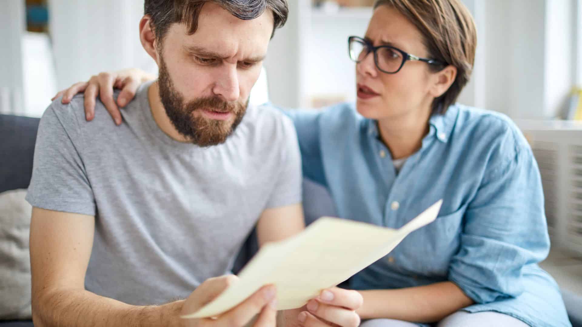 Bürgergeld abgelehnt: Wie man sich gegen das Jobcenter wehren kann!