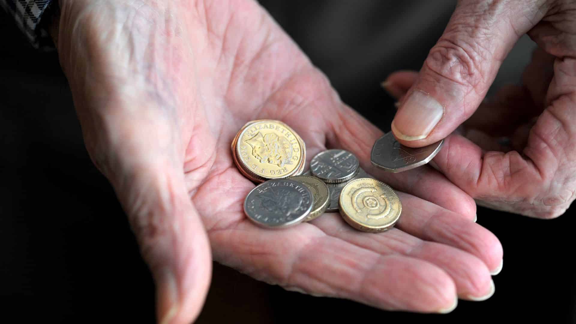 Rentner bekommen im Schnitt 100 Euro weniger ausgezahlt - aber nicht alle
