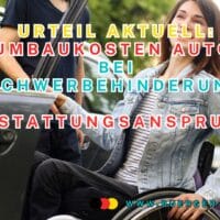 Frau in Rollstuhl steigt in Auto ein