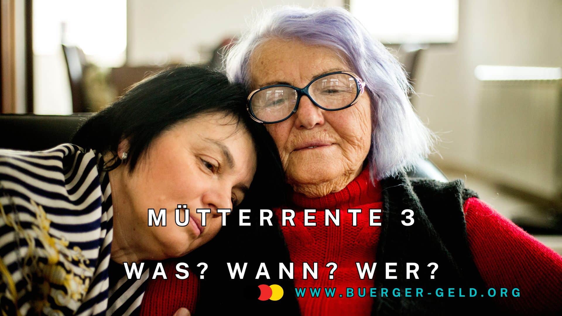 ältere Mutter mit älterer Tochter