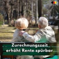 Ein älteres Paar sitzt gemeinsam auf einer Parkbank mit dem Rücken zur Kamera. Der Mann legt seinen Arm liebevoll um die Frau, während sie entspannt in die grüne Parklandschaft blicken. Im Vordergrund steht der Text „Zurechnungszeit erhöht Rente spürbar“. Oben rechts ist das Logo und der Schriftzug „BÜRGER & GELD“ sowie die Webadresse www.buerger-geld.org zu sehen.