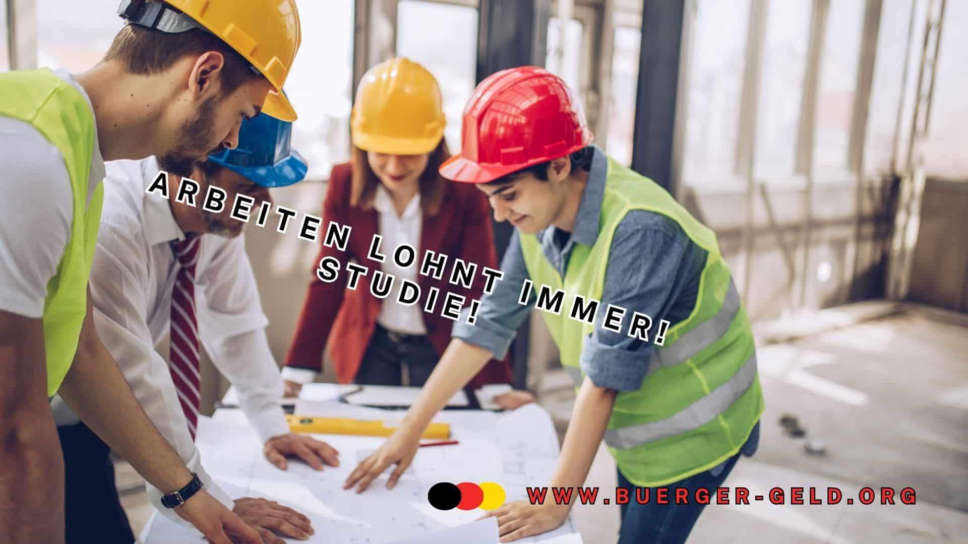 Männer und Frauen mit Arbeitshelm