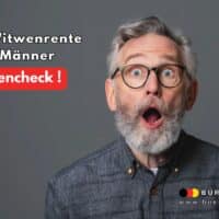 Älterer Mann mit überraschter Miene vor grauem Hintergrund, daneben der Text „Keine Witwenrente für Männer? Faktencheck!“ mit Logo von Bürger & Geld und Website www.buerger-geld.org – Bildmotiv für Artikel zur Witwenrente und Hinterbliebenenrente, Faktencheck zu Ansprüchen von Männern in Deutschland.
