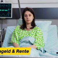 Krankengeld nach sechs Wochen: Was niemand über die Rente weiß 4 Frau im Krankenhausbett mit Monitor zeigt Auswirkungen von Krankengeld und Rentenbeiträgen nach längerer Arbeitsunfähigkeit in Deutschland.